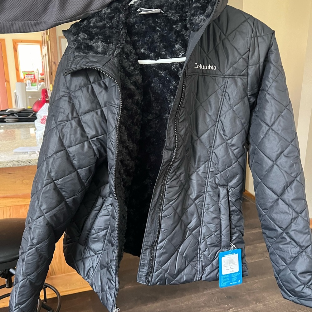 Columbia Jacket - Picture 1 of 3
